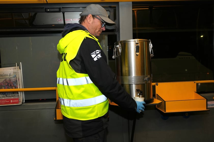 Inauguracja kolejnego sezonu Streetbusa we Wrocławiu.