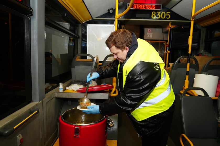 Inauguracja kolejnego sezonu Streetbusa we Wrocławiu.