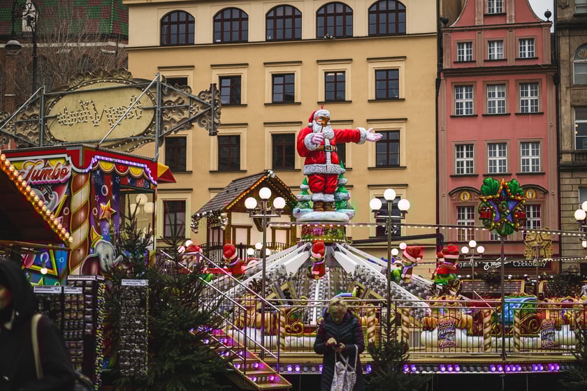 Wrocławski Jarmark Bożonarodzeniowy 2024 w dniu otwarcia (29 listopada)