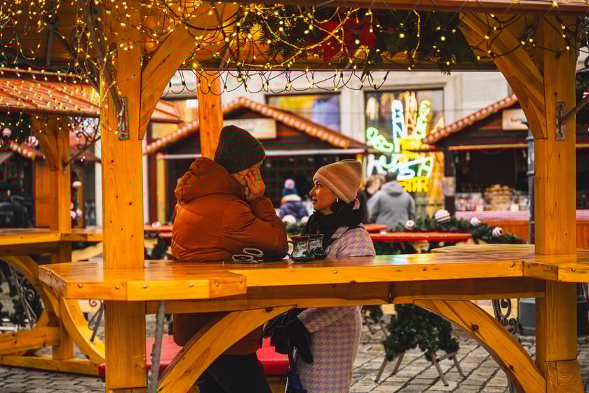 Wrocławski Jarmark Bożonarodzeniowy 2024 w dniu otwarcia (29 listopada)