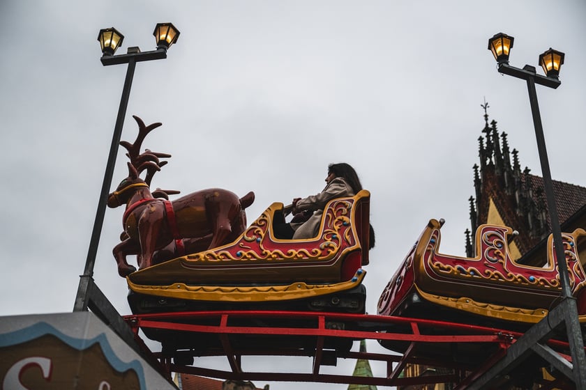 Wrocławski Jarmark Bożonarodzeniowy 2024 w dniu otwarcia (29 listopada)