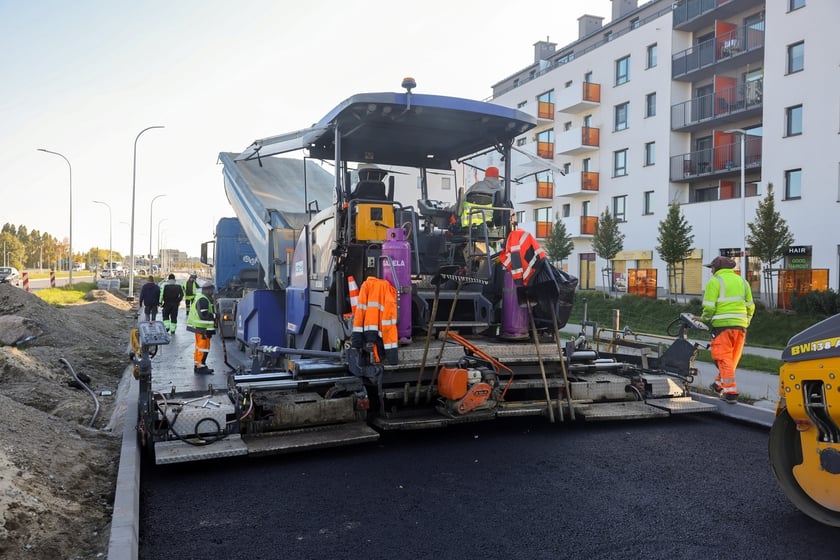 Budowa TAT na Jagodno w październiku 2024 roku