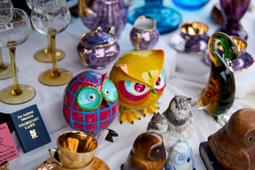 Giełda staroci pod katedrą św. Marii Magdaleny. Wrocław, 6-8.12.2024