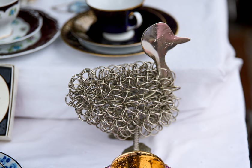 Giełda staroci pod katedrą św. Marii Magdaleny. Wrocław, 6-8.12.2024