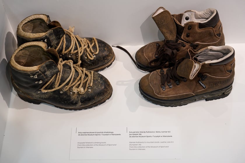 Wystawa Freedom Climbers w Centrum Historii Zajezdnia. Tu zobaczymy artefakty, obejrzymy reportaże i posłuchamy nagrań himalaist&oacute;w związanych z Wrocławiem.