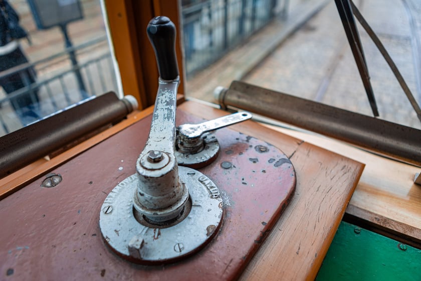 Mikołajki z zabytkowym Konstalem. Wrocław, 07.12.2024