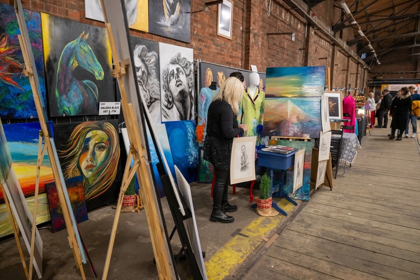 Targi Rzeczy Wyjątkowych - Festiwal Prezent&oacute;w w Czasoprzestrzeni