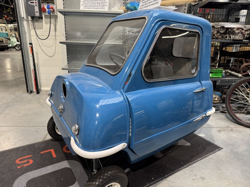 Eksponat w Muzeum Motoryzacji WENA w Oławie