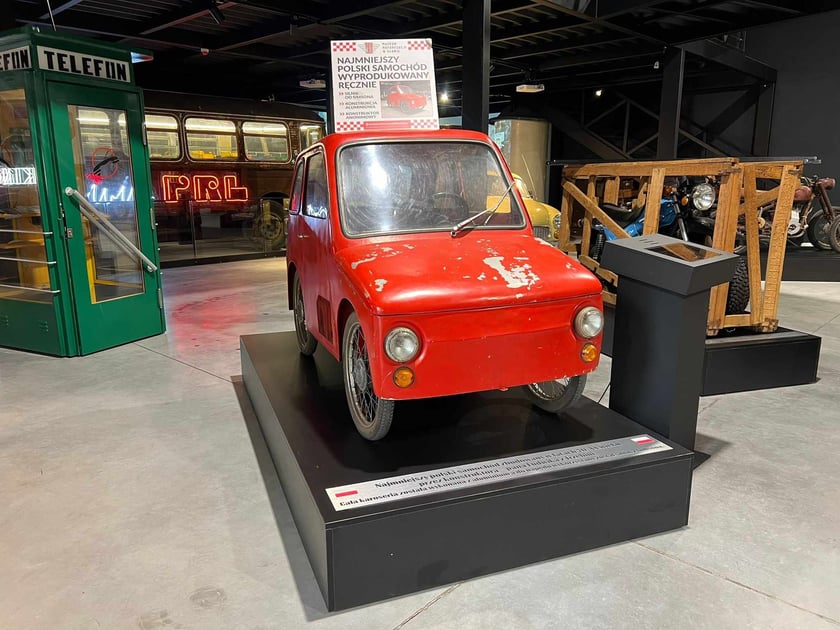 Eksponat w Muzeum Motoryzacji WENA w Oławie