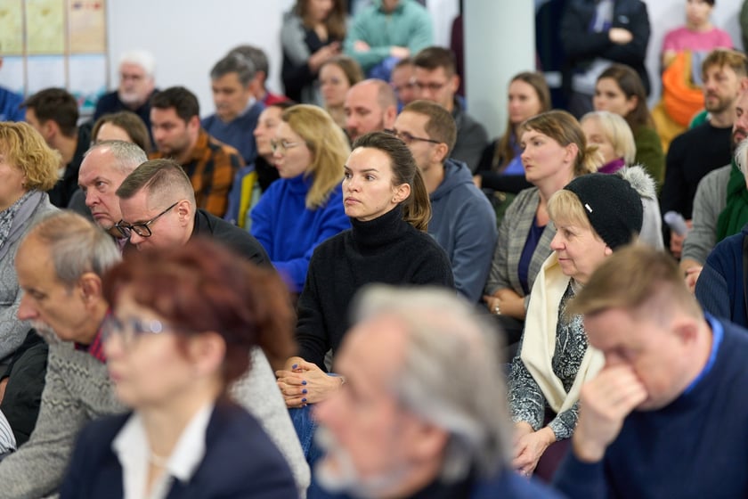 Spotkanie prezydenta Jacka Sutryka z mieszkańcami osiedla Opor&oacute;w