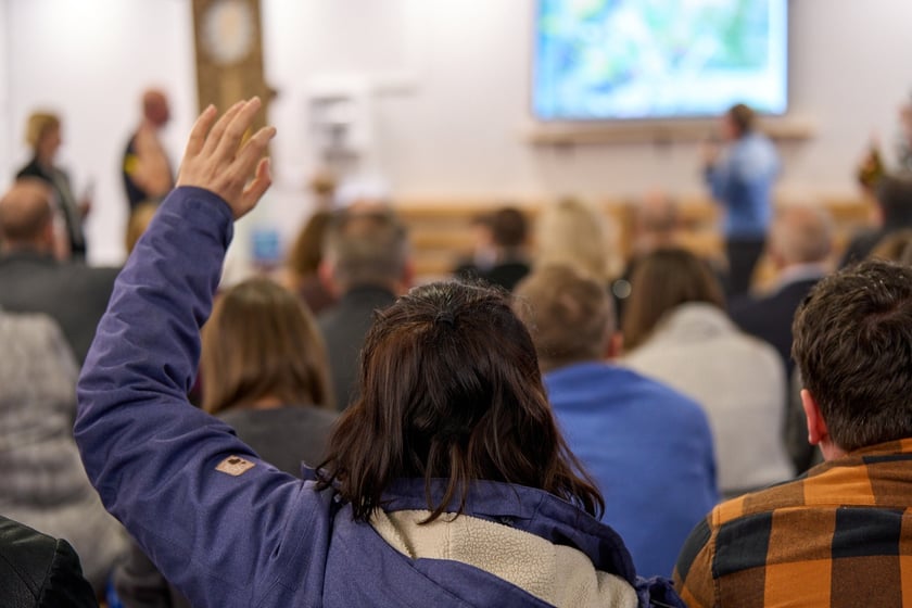 Spotkanie prezydenta Jacka Sutryka z mieszkańcami osiedla Opor&oacute;w