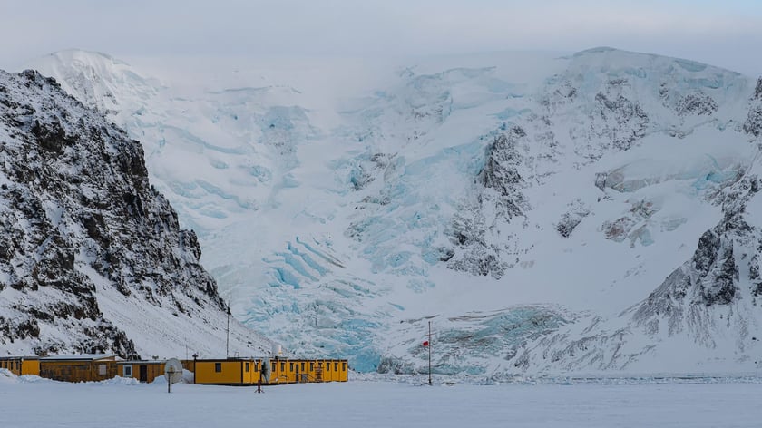 Polska Stacja Antarktyczna im. H. Arctowskiego
