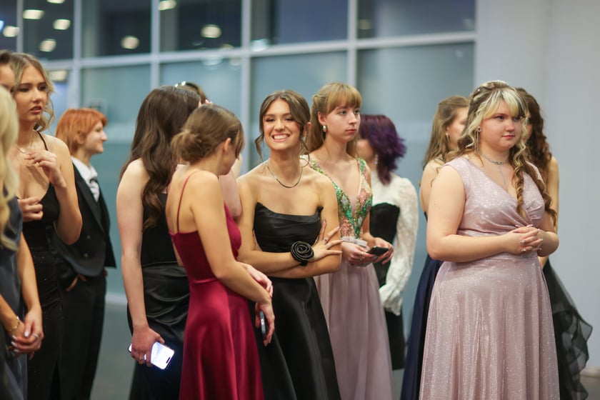 Studniówka VII LO im. K. K. Baczyńskiego na stadionie Tarczyński Arena (18 stycznia 2025)