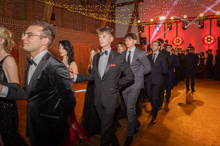 Studniówka LO nr III im. Adama Mickiewicza w Zamku Topacz (18.01.2025)