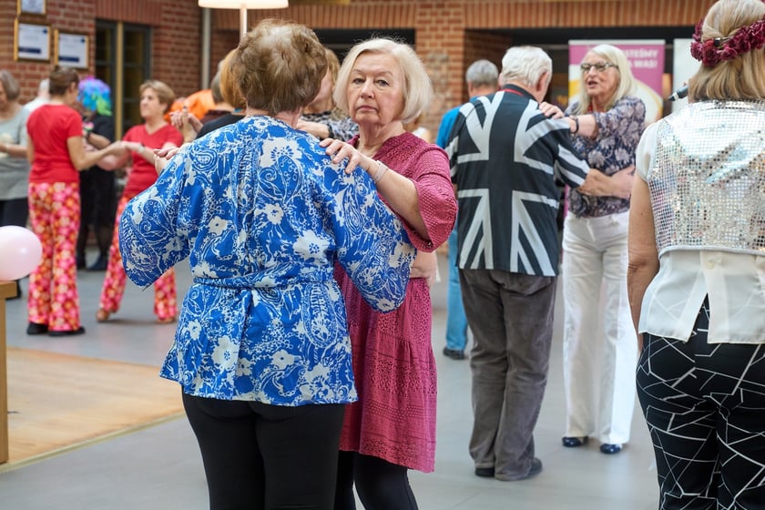 Dzień Babci i Dziadka w rytmie disco, Wrocławski Teatr Capitol