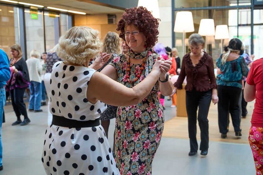 Dzień Babci i Dziadka w rytmie disco, Wrocławski Teatr Capitol