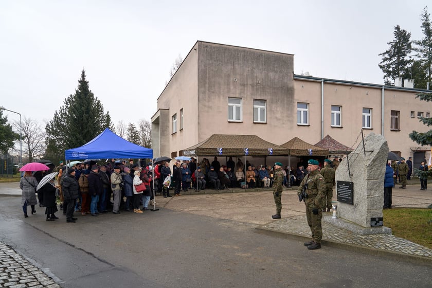 Uroczystości upamiętniające ofiary marszu śmierci. Wrocław, Leśnica, 23.01.2025