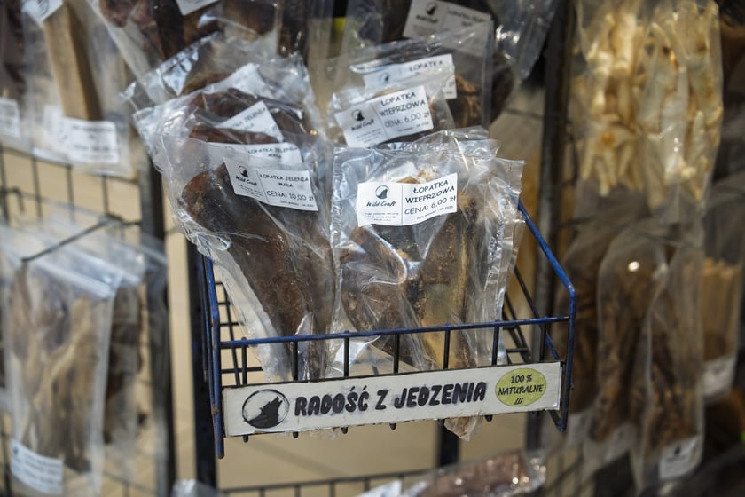 Uczestnicy Targów PupiLove w Pasażu Grunwaldzkim