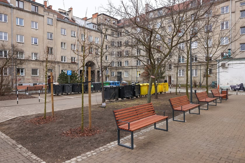 Wyremontowane podw&oacute;rko w kwartale&nbsp;Jaracza &ndash; Orzeszkowej &ndash; Wyszyńskiego - Nowowiejska