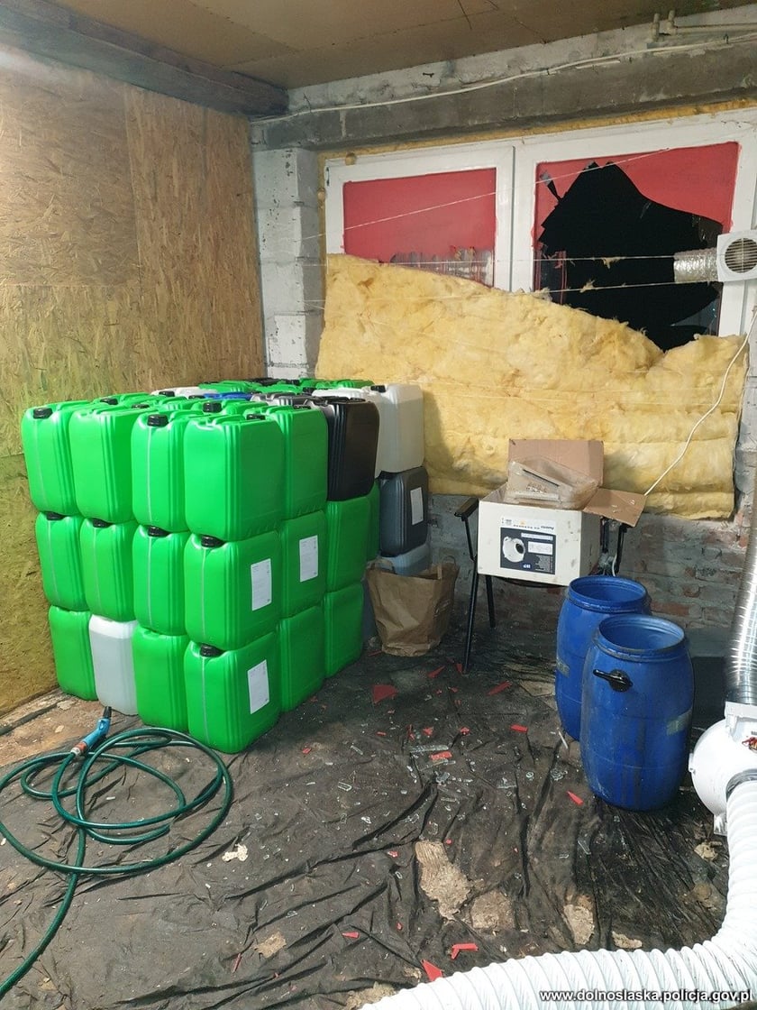 Likwidacja gigantycznej fabryki narkotyków