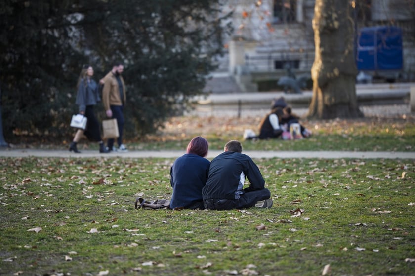 Spacerowicze we Wrocławiu