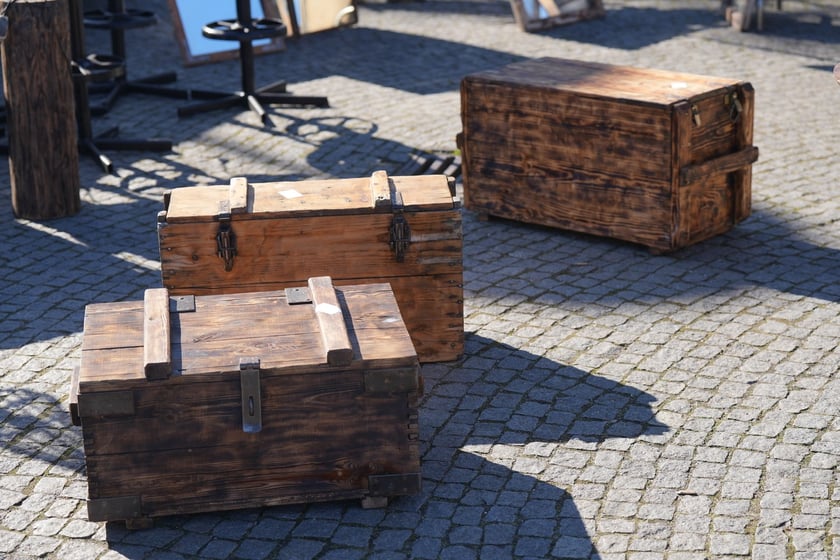 Giełda Staroci pod Halą Stulecia &ndash; te cudeńka można było kupić 16 marca