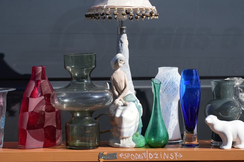 Giełda Staroci pod Halą Stulecia &ndash; te cudeńka można było kupić 16 marca