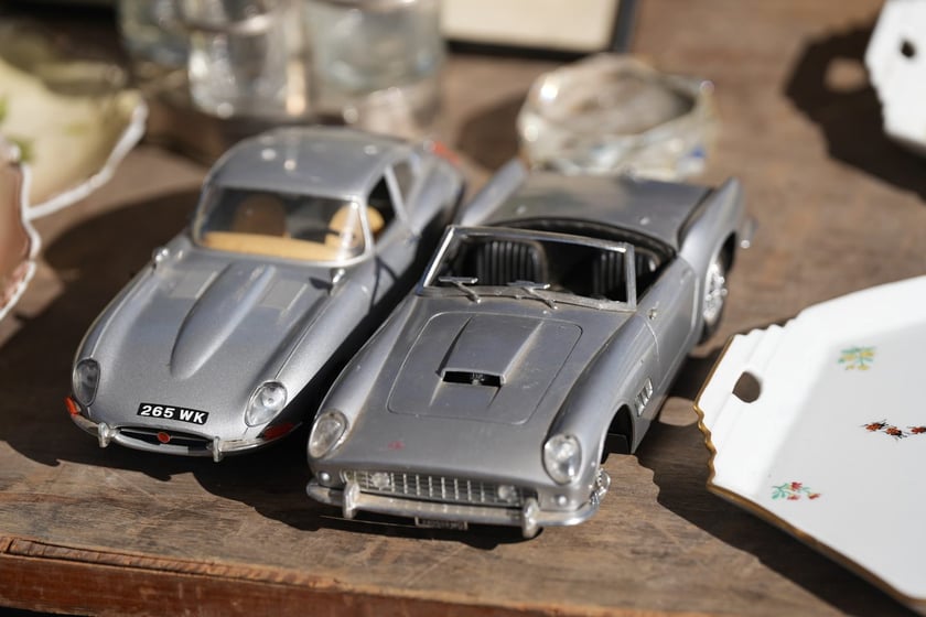 Giełda Staroci pod Halą Stulecia &ndash; te cudeńka można było kupić 16 marca