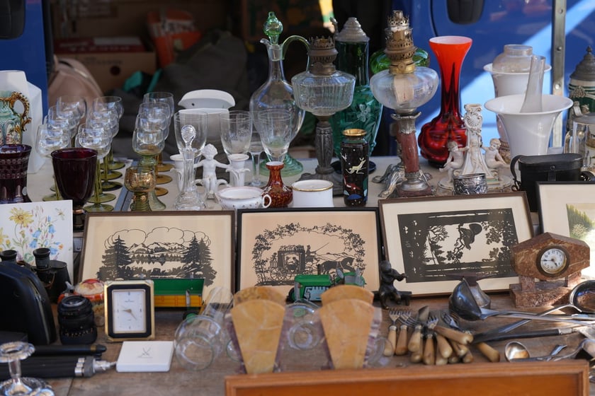 Giełda Staroci pod Halą Stulecia &ndash; te cudeńka można było kupić 16 marca