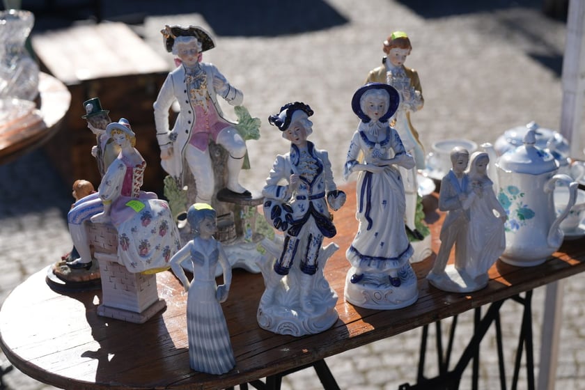 Giełda Staroci pod Halą Stulecia &ndash; te cudeńka można było kupić 16 marca