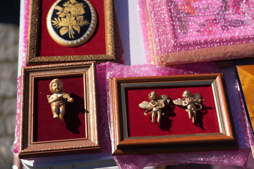 Giełda Staroci pod Halą Stulecia &ndash; te cudeńka można było kupić 16 marca