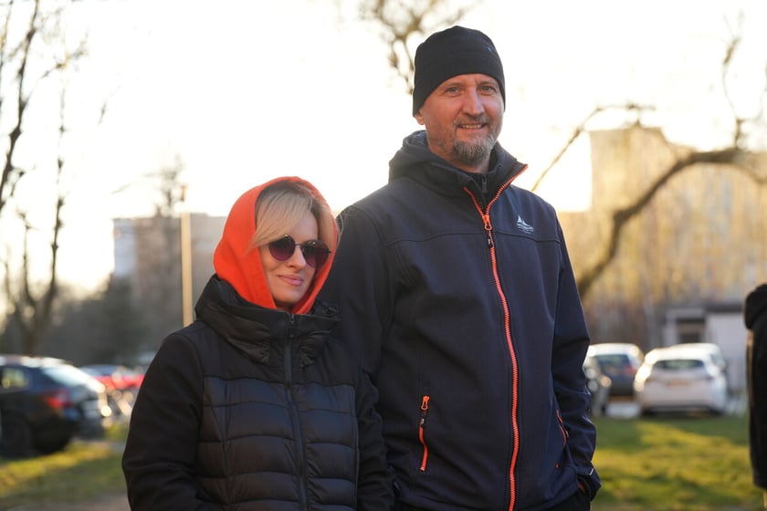 Koncert pod blokiem i odsłonięcie muralu na Orzechowej. Wrocław. 16.03.2025