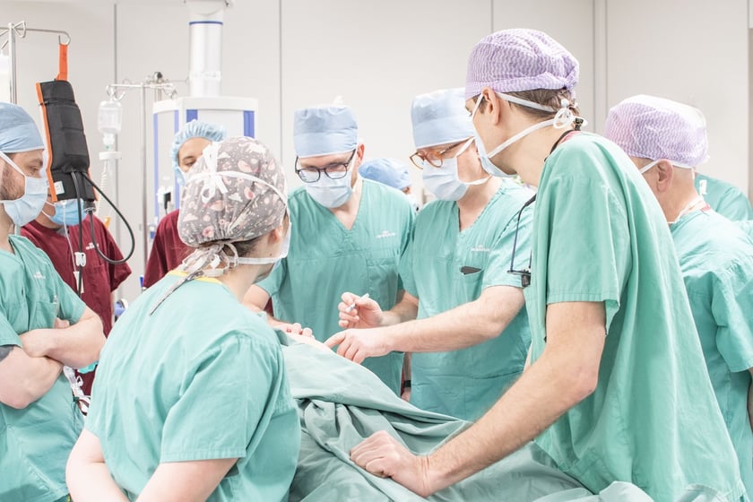 operacja z wykorzystaniem robota Da Vinci