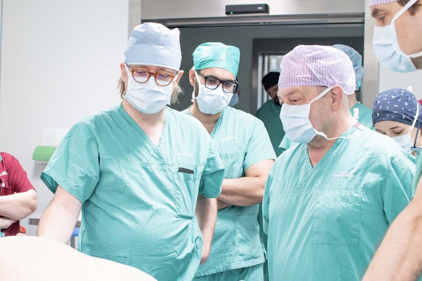 operacja z wykorzystaniem robota Da Vinci