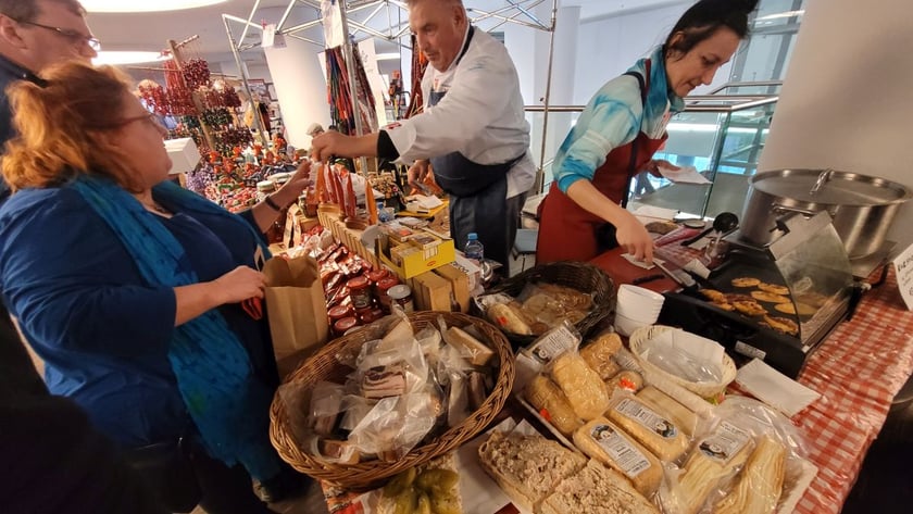 Zdjęcia z poprzednich edycji Międzynarodowych Targ&oacute;w Turystyki i czasu wolnego