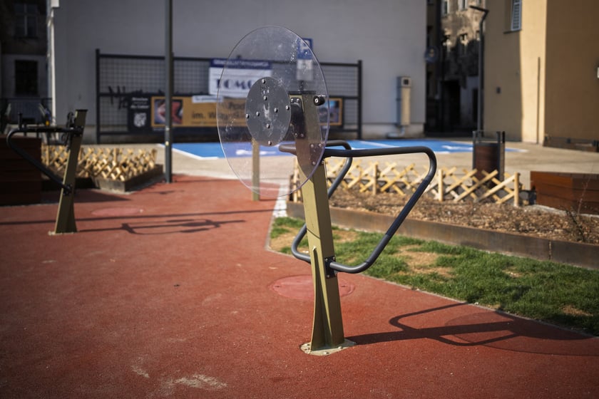 Podw&oacute;rko Wszystkich Mieszkańc&oacute;w po remoncie