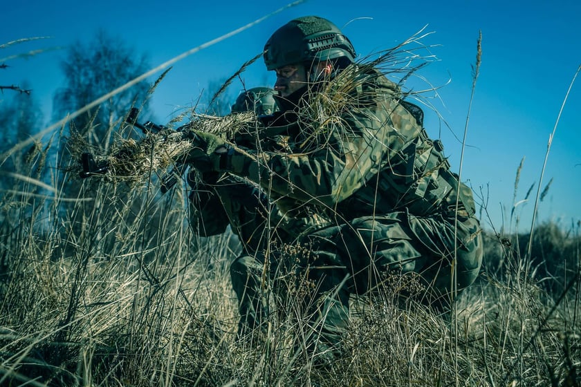 Szkolenie zorganizowane przez żołnierzy 10 Wrocławskiej Brygady Łączności dla wałbrzyskich licealistów