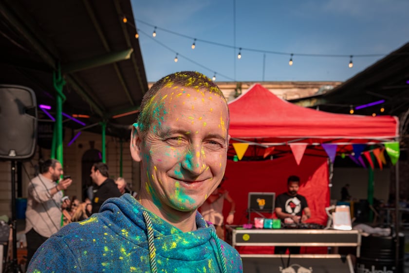 Świetna zabawa w sobotę 29 marca na Świebodzkim - Wroclaw Holi Celebration 2025, czyli Festiwalu Kolorów