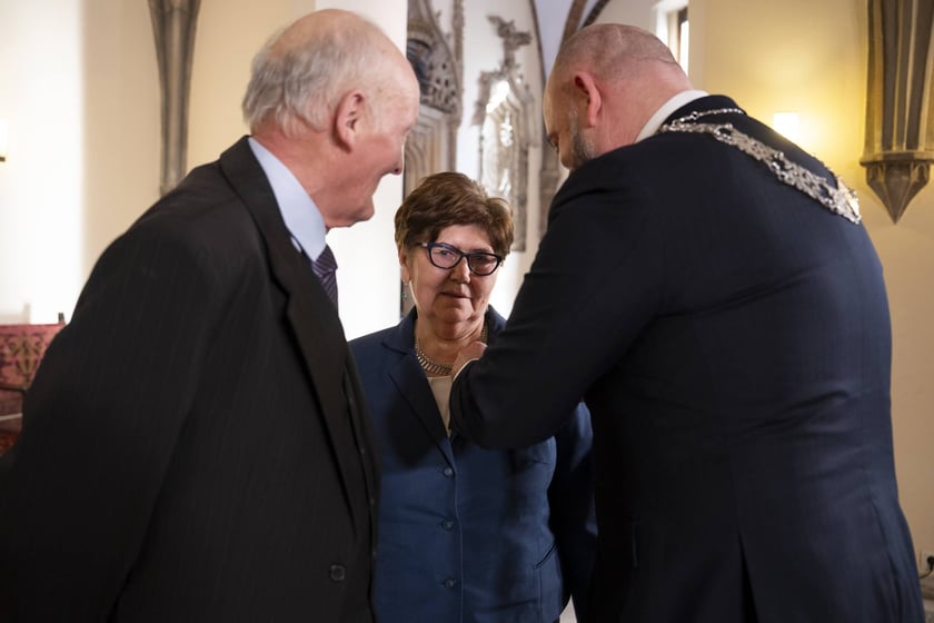 Odznaczenia dla małżeństw z długoletnim stażem, 1 kwietnia 2025