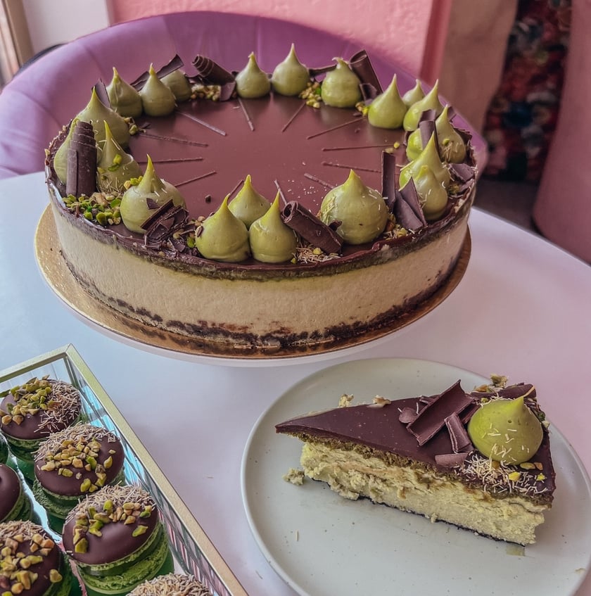 Pistacjowe ciasto z czekoladą