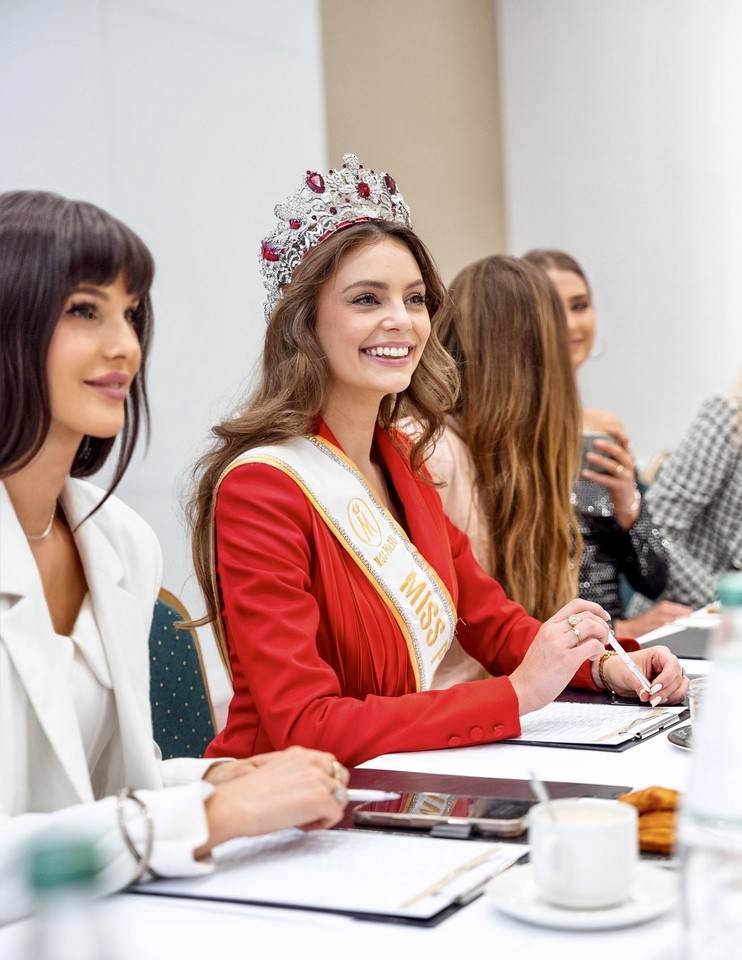 Kasandra Zawal w koronie, zdjęcia z ćwierćfinałów Miss Polski 2025