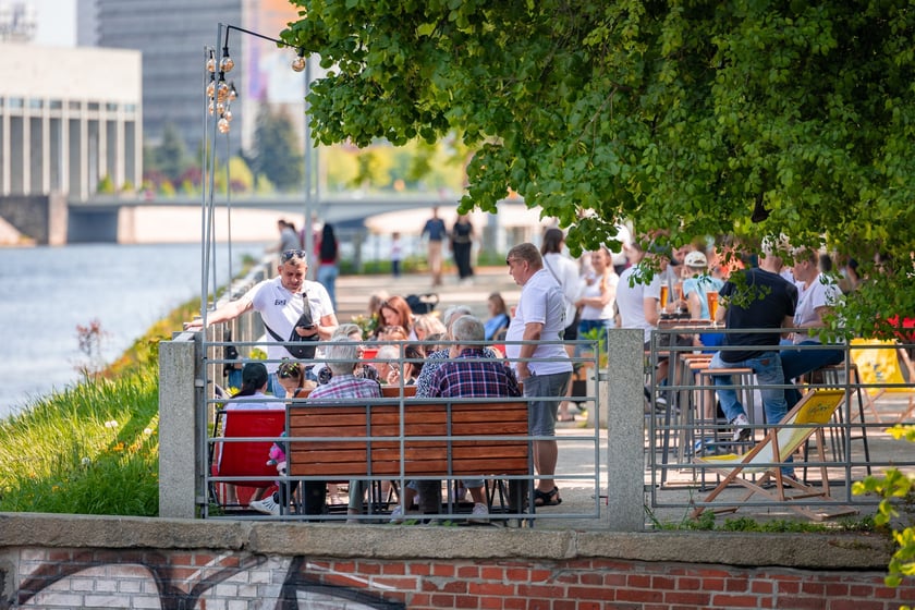 Wrocławianie spędzający majówkę w mieście - 2 maja 2025 r.