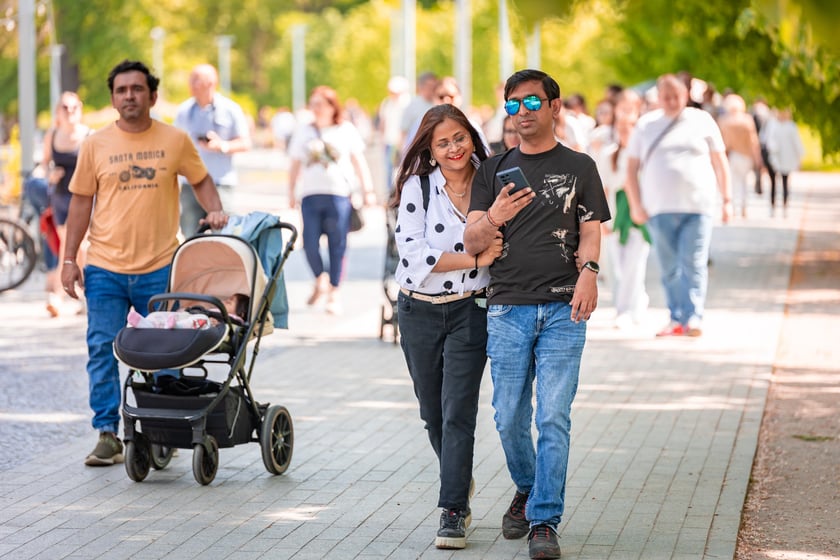 Wrocławianie spędzający majówkę w mieście - 2 maja 2025 r.