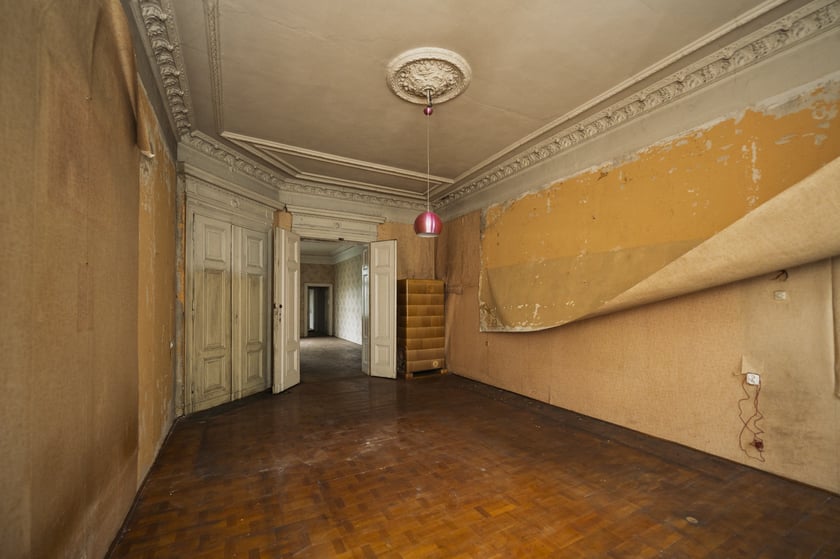 Wnętrza kamienic 1, 1a i 1b na Dworcowej we Wrocławiu