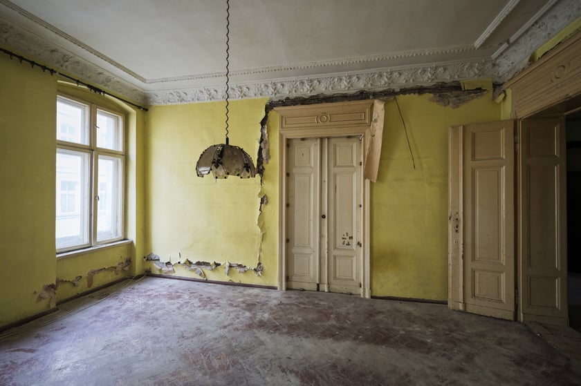 Wnętrza kamienic 1, 1a i 1b na Dworcowej we Wrocławiu