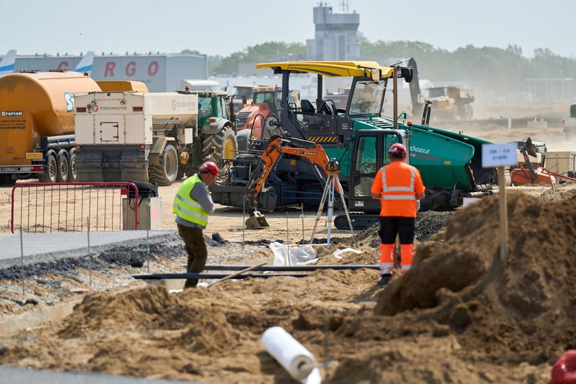 Rozbudowa części lotniczej, 14 maja 2025 roku
