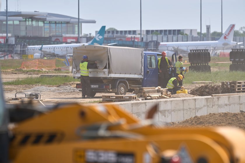 Rozbudowa części lotniczej, 14 maja 2025 roku