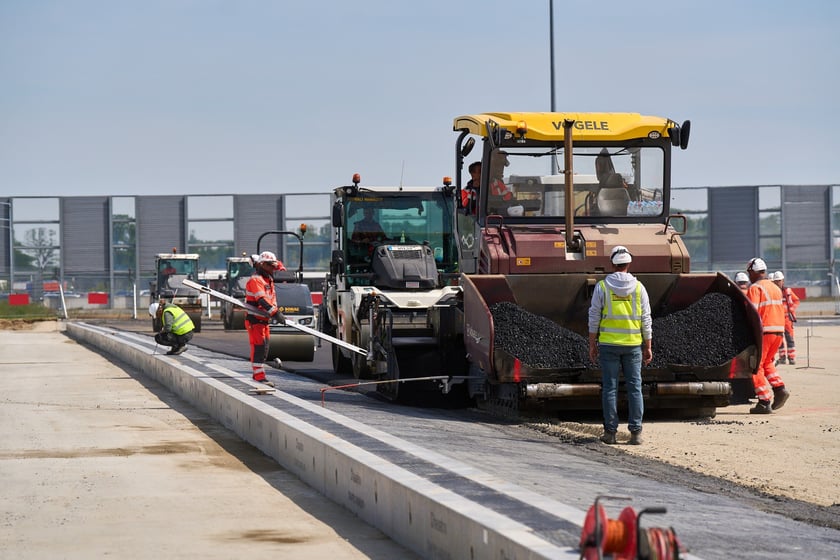 Rozbudowa części lotniczej, 14 maja 2025 roku