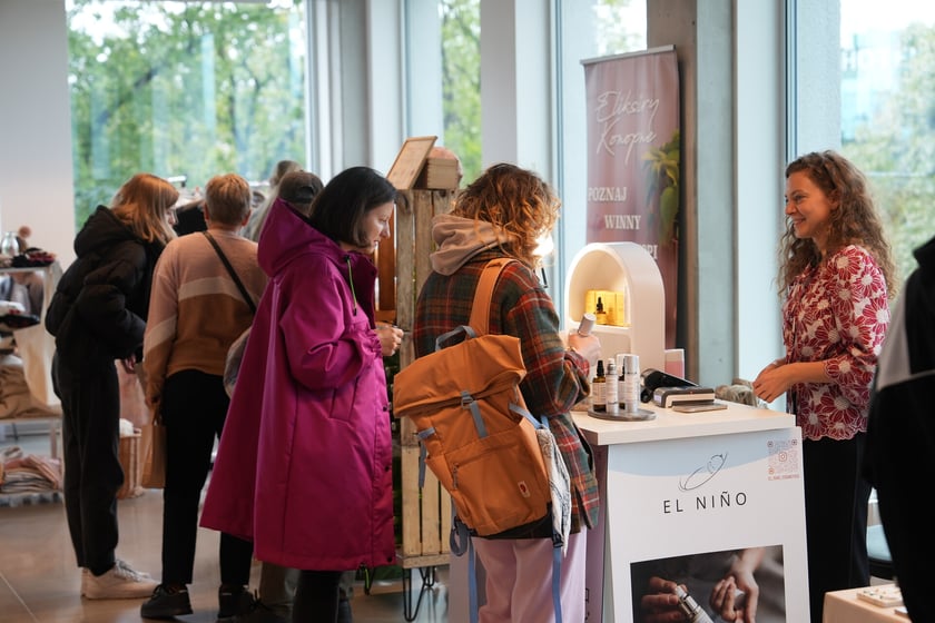 Targi Dobry Design z tematem przewodnim "lato". Concordia Design, wyspa Słodowa