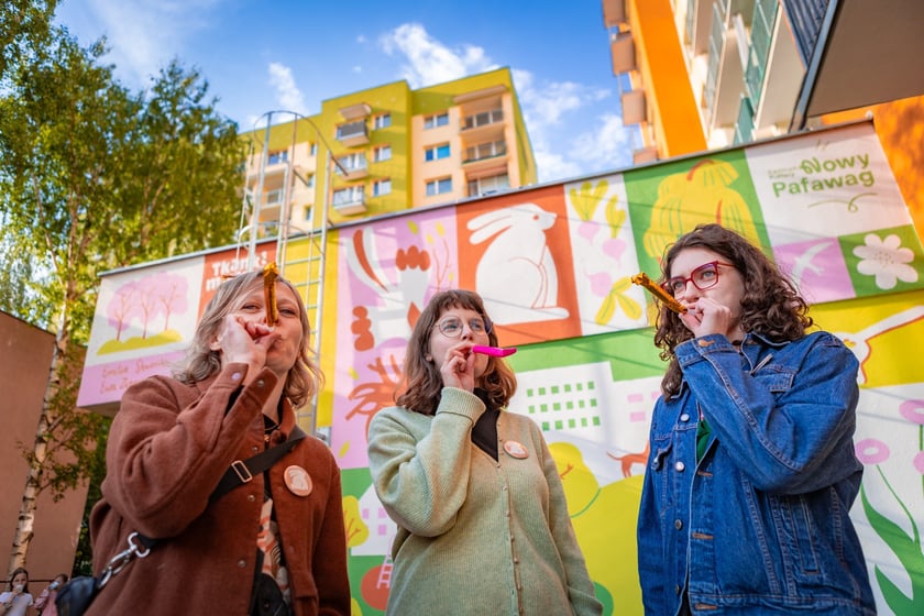 Święto Nowego Dworu - odsłonięcie muralu przy ul. Nowodworskiej (23 maja)